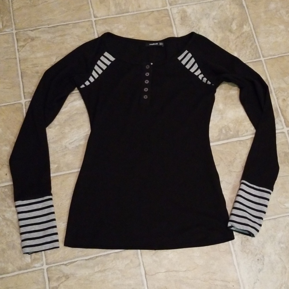 Pattyboutik Long Sleeved Henley Blouse
